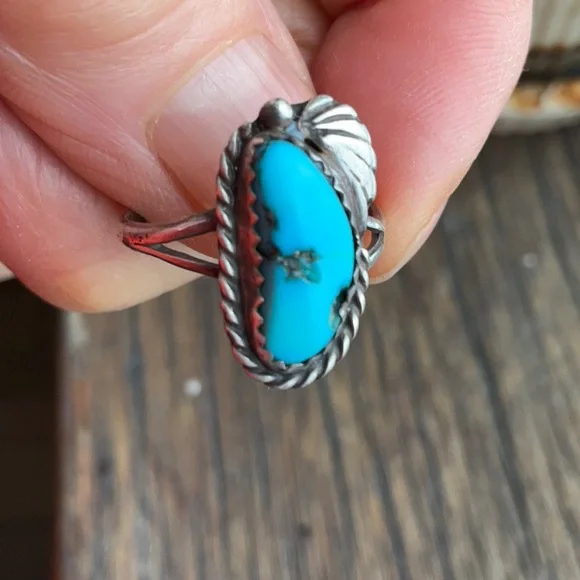 Vintage turquoise sterling ring - Picture 1 of 8